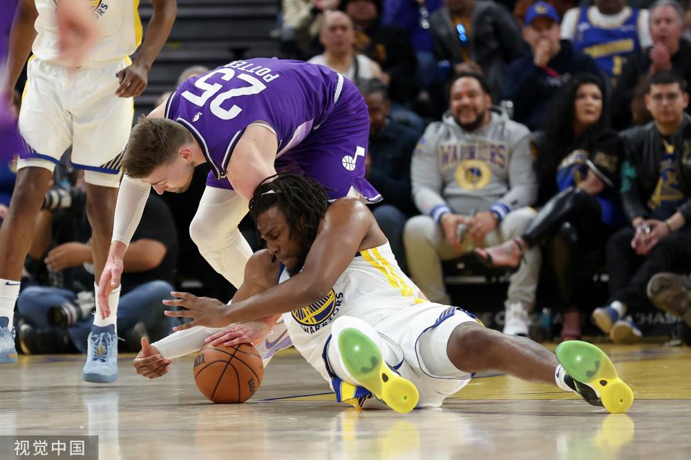 图拉姆的故 图拉姆的故