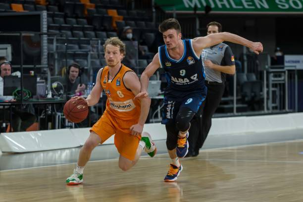 成为当务之 成为当务之